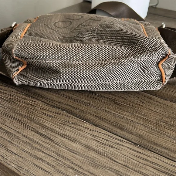 Louis Vuitton Damier Geant Shoulder Bag - Picture 3 of 16